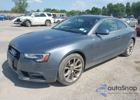 2013 Audi A5 2.0T Premium z USA, uszkodzony, nr VIN WAUCFAFR2DA031920
